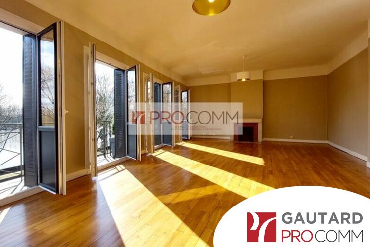 Photo bureau à vendre sur saint-cyr-sur-loire | GAUTARD PROCOMM immobilier entreprise et commerce